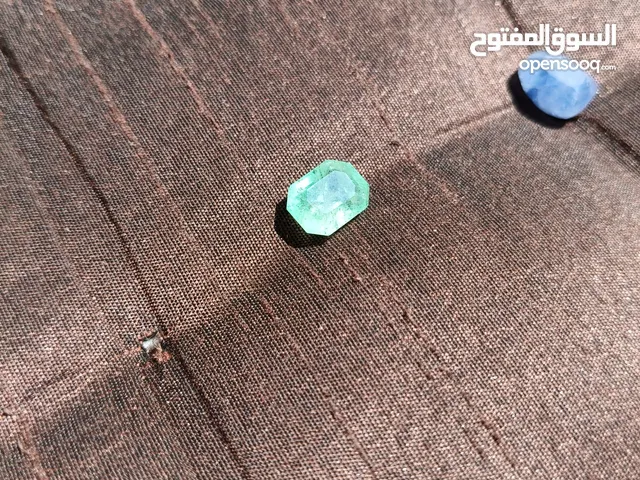 Blue sapphire natural  Emerald natural  Yaqoot natural