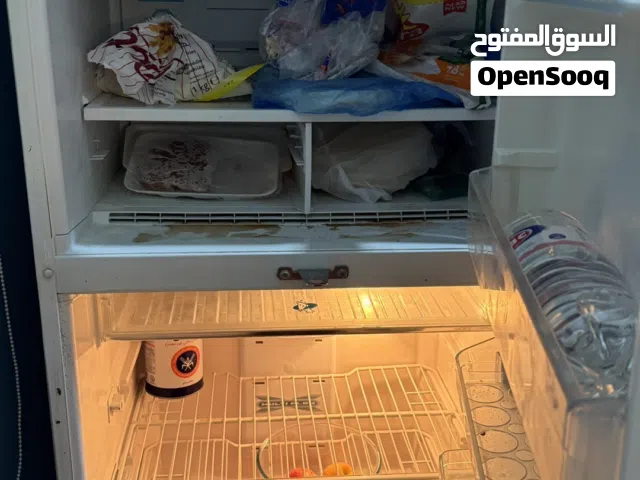تلاجه توشيبا 480 لتر وبوتجاز ايطالى 5 عيون وفرن وشواية