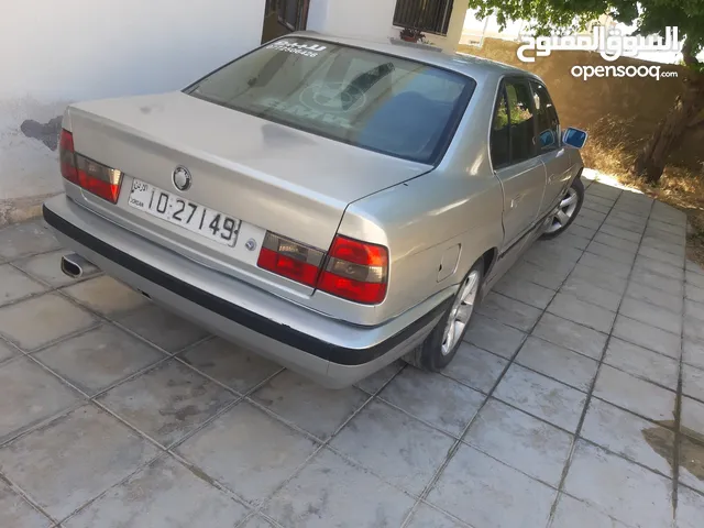 E34   BMW 92