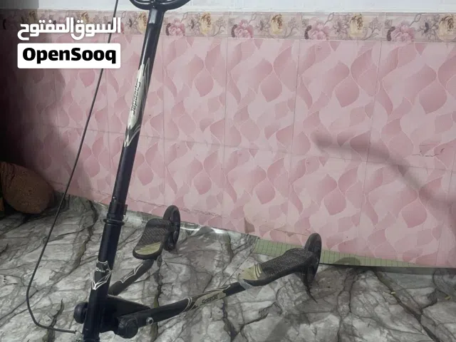 سكوتر أطفال ثلاثي العجلات جديد
