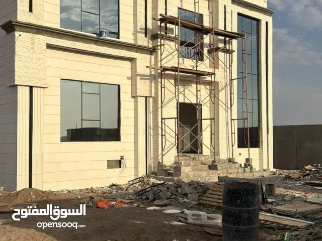 مقاولات البناء عمال خبرة في البناء بإدارة عمانية