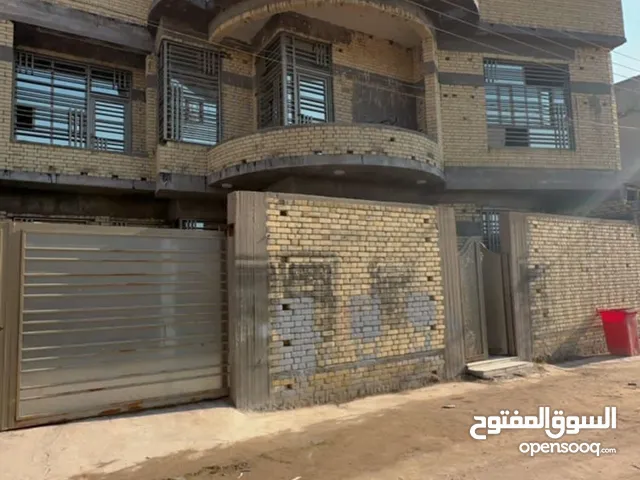 295 m2 More than 6 bedrooms Townhouse for Sale in Basra Tannumah