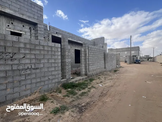 160 m2 3 Bedrooms Townhouse for Sale in Misrata Tamina