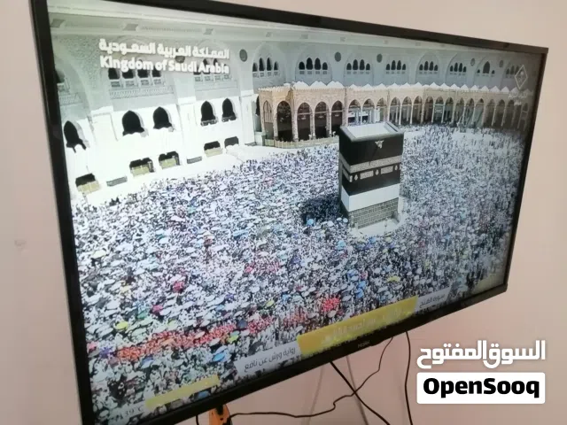 شاشة للبيع 40بوصه مستعمل شبة جديد