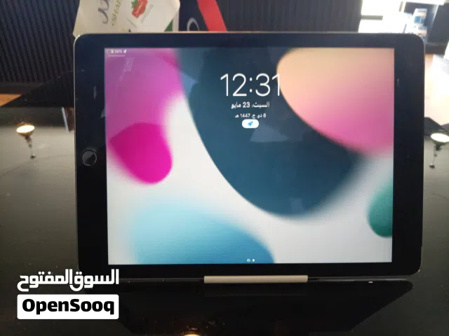 Apple iPad 64 GB in Tripoli