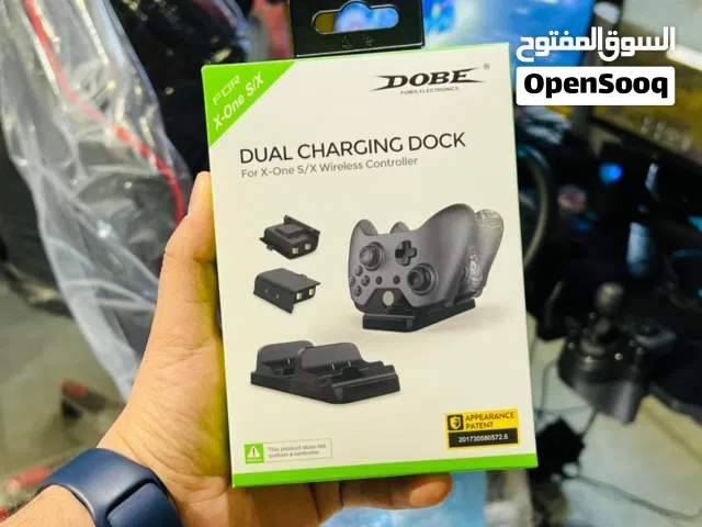 شحن وقاعده لوحدات تحكم اكس بوكس بدون كثرة أسلاك وضياع وحدات التحكم بعد الان