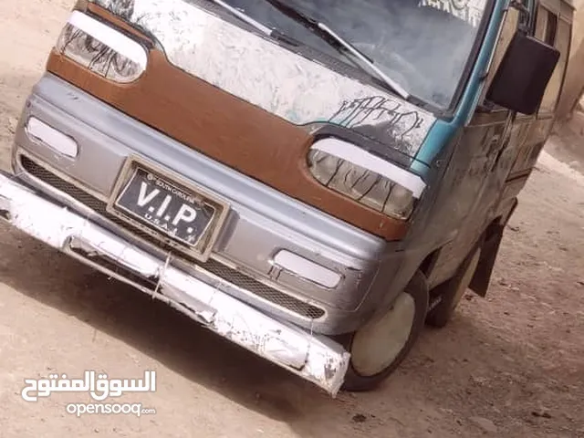 باص كيا عرطة  ب500 الف ريال يمني بيعة محتاج