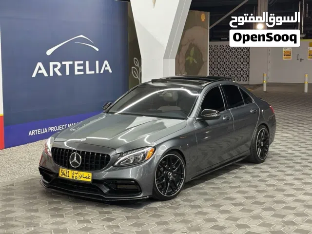 2017 مرسيدس بنز الفئة-C C 300