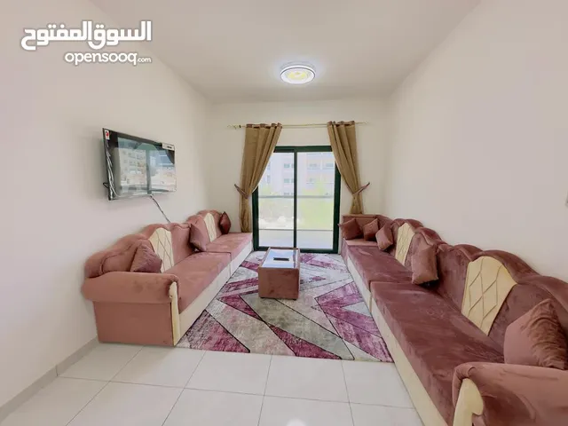 F3 / قرب ابراج الفالكون - الراشدية 3 - غرفة وصالة - ايجار شهري - شامل- مفروشة - موقع حيوي - عائلات