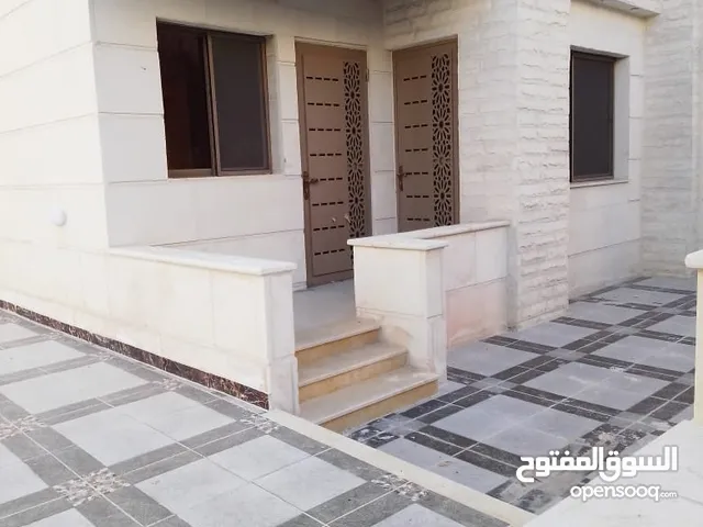110m2 3 Bedrooms Apartments for Sale in Irbid Hay Al Qaselah