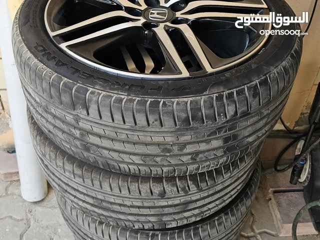 Honda Accord Wheels 19 inch OEM original ( not aftermarket / or replica )