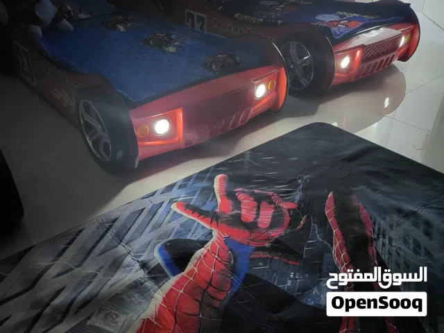 سرير سيارة رياضية للأطفال سليم جديد