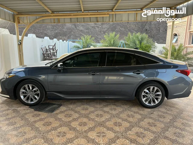 Used Toyota Avalon in Al Sharqiya