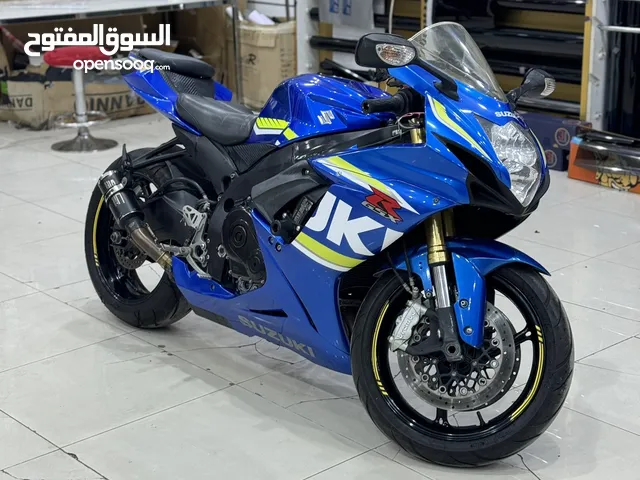 Gsxr750 2017 بحالة الوكالة