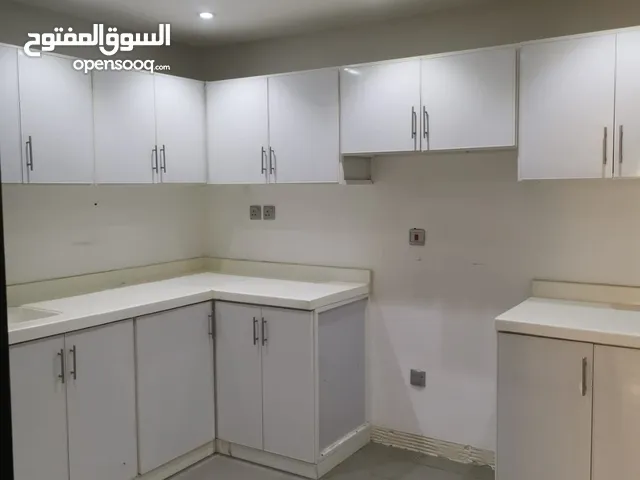 600 m2 3 Bedrooms Apartments for Rent in Al Riyadh Qurtubah