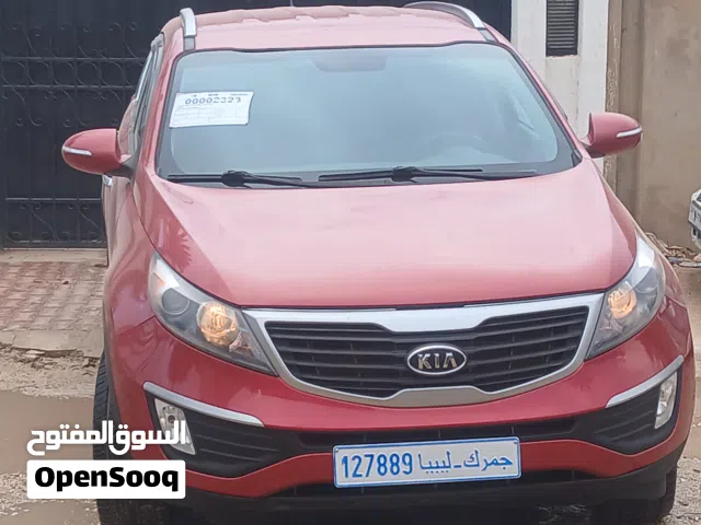 كيا سبورتاج ماشية100 و زواق دار