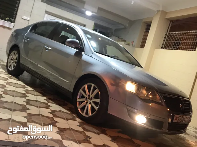Volkswagen Passat Standard in Central Governorate