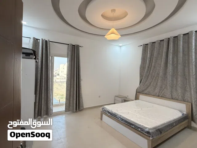 غرف للايجار في ڤيلا