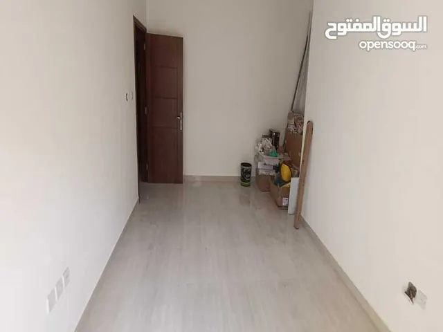 1350ft 2 Bedrooms Apartments for Rent in Ajman Al Rumaila