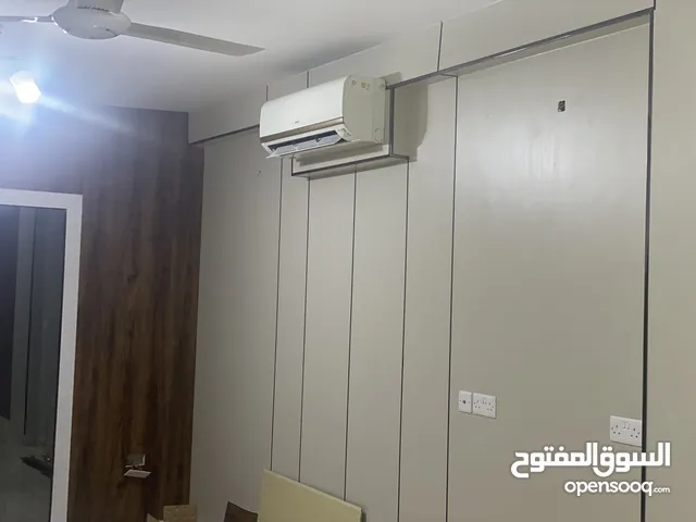 100 m2 2 Bedrooms Apartments for Rent in Muscat Ghubrah