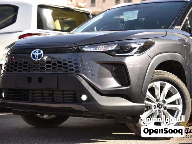 2025, تويوتا, كورولا كروس, Standard