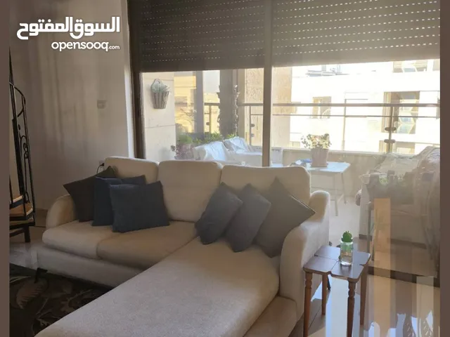شقة طابق اخير مع روف دوبلكس مفروشة للبيع في تلاع العلي بالقرب من مسجد طيبة مساحة 280م
