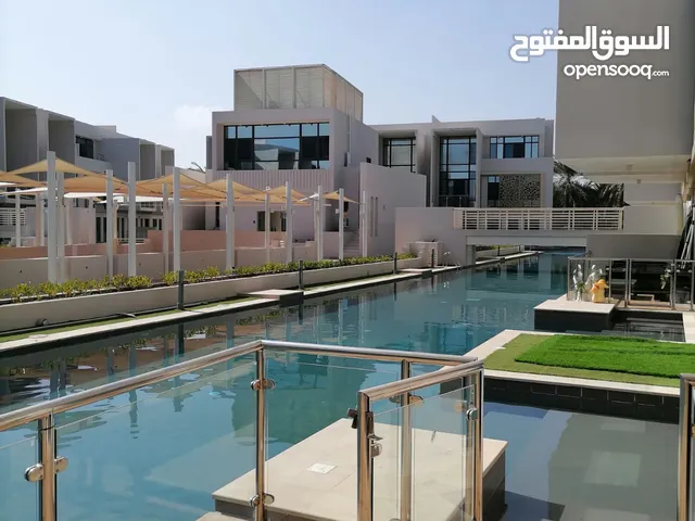 luxurious Town House for Rent in Dar Al Zain Seeb