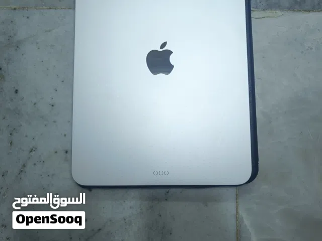 Apple iPad Pro 11 256 GB in Basra