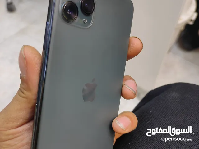 Apple iPhone 11 Pro Max 256 GB in Basra