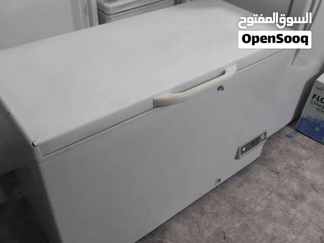 ..للبيع فليزر إيطالي حجم كبير استعمال خفيف معا التوصيل والكفاله