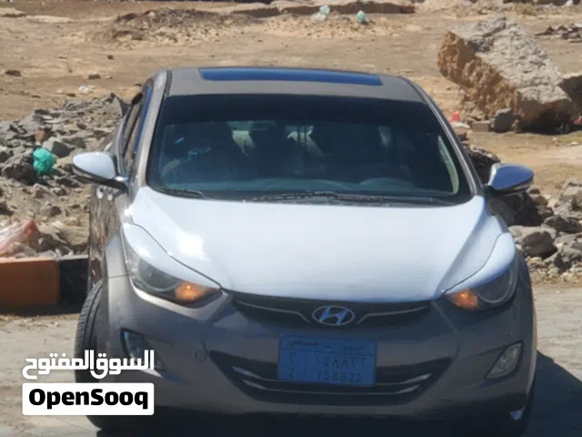 النترا امريكي فل ابشن للبيع موديل 2011 سيدان نظيفة بيدي راساً والسعر قابل للتفاوض