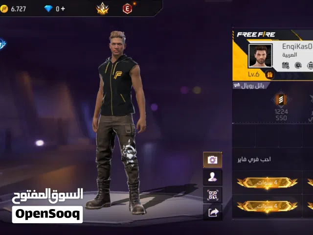 حساب مافي شي وأعرف انه ما ينباع بس اجرب هو قديم بيدخل في شارة 5سنين عنده 4سنين فسعره بكون 100ريال