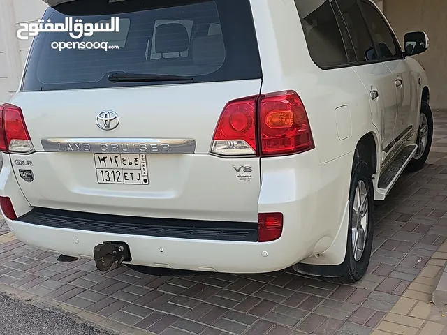Used Toyota Land Cruiser in Al Hofuf