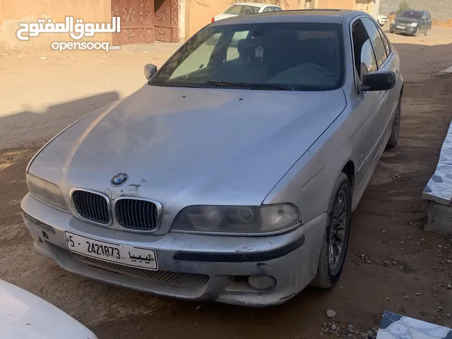 BMW M5 2000 in Sabha