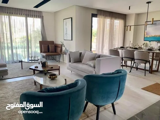 245 m2 4 Bedrooms Villa for Sale in Giza Sheikh Zayed