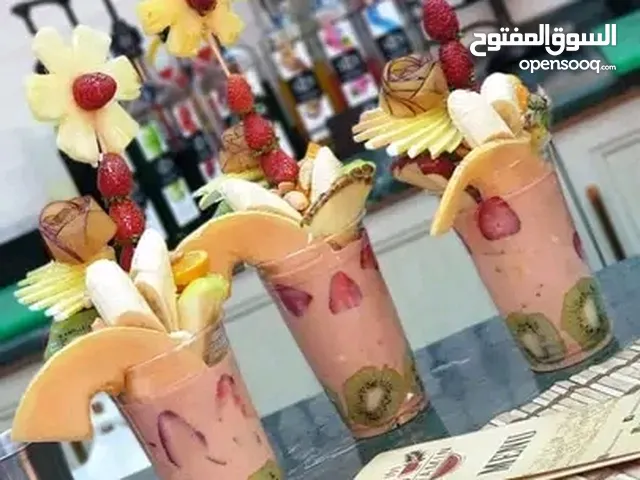معي جميع الطباخين والمعلمين للمطاعم والبوافي والبقالات تحتاجو عمال كلموني امانه موجود معي طباخين