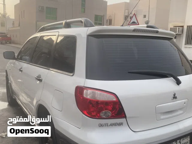 Used Mitsubishi Outlander in Northern Governorate