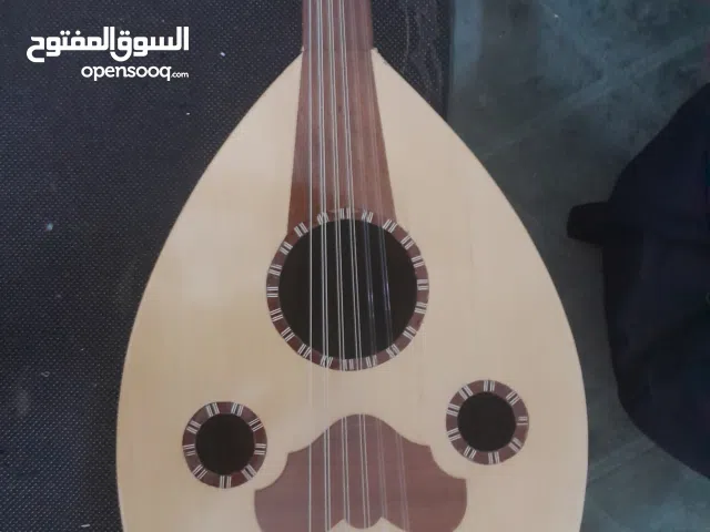 عود نص لوكس جديد مع شنطةللبيع