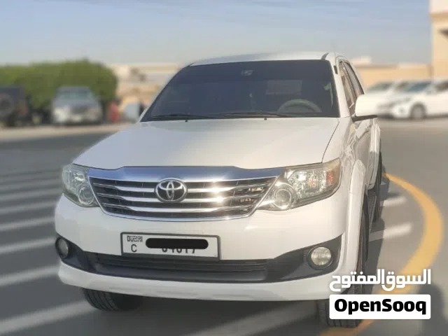 Toyota Fortuner 2.7 ltr 4 cylinder neat and clean