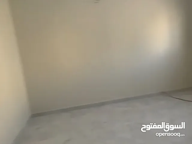 135 m2 1 Bedroom Apartments for Rent in Al Riyadh Ghirnatah