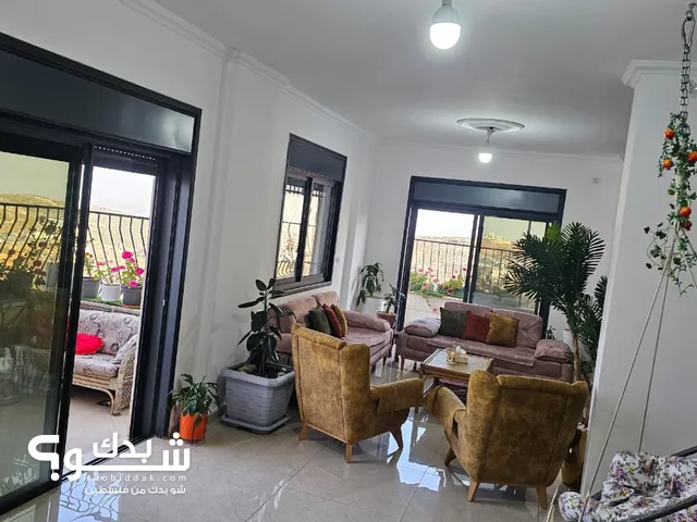 200m2 3 Bedrooms Apartments for Sale in Ramallah and Al-Bireh Beitunia