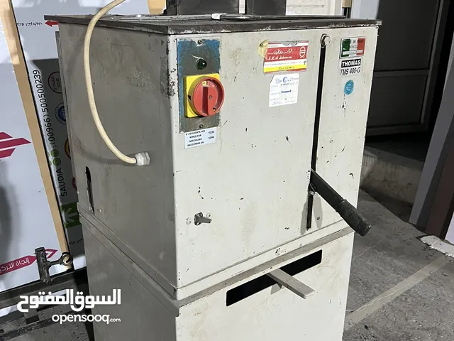مكينة قطع المنيوم Aluminium cutter machine