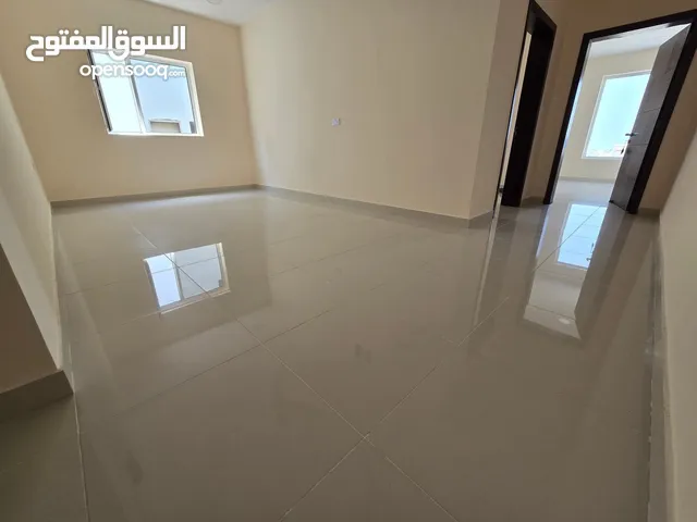 للايجار شقه تجاريه(مكتبيه)في سار