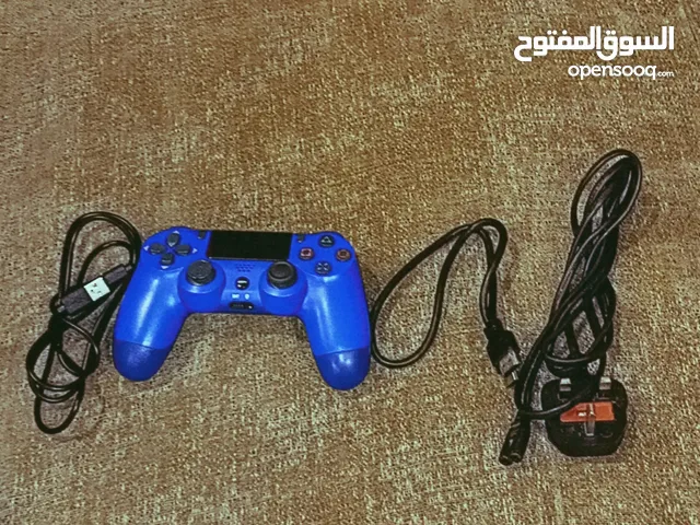 سوني 4 نظيف لون اسود للبيع