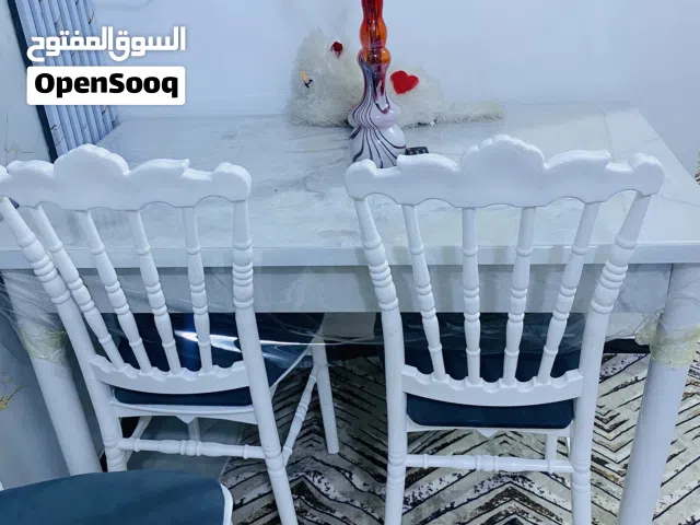 ميز طعام للبيع