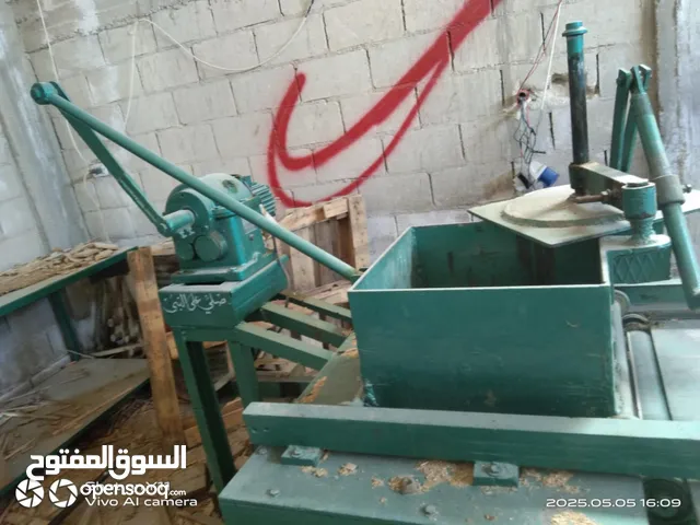 ماكينه نجارة