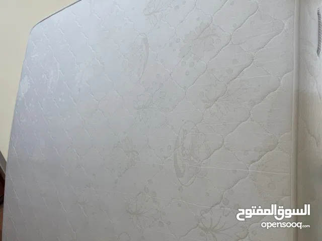 فراش سرير زوجي استعمال شهر لا اكتر