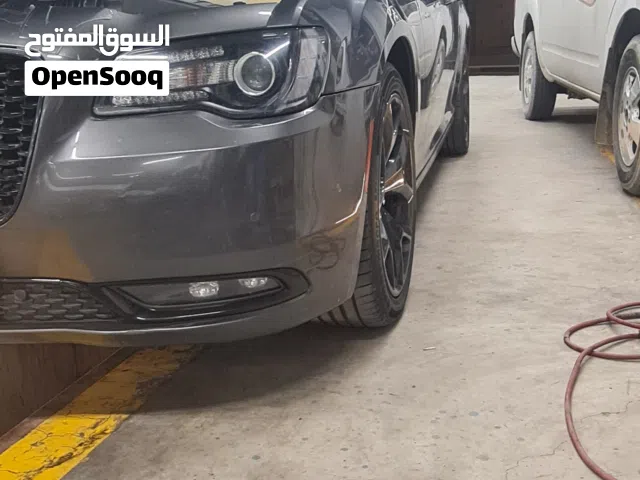 Used Chrysler 300 in Basra