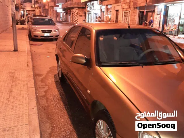 2000 بيجو 504