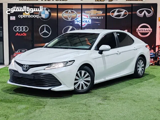 Toyota Camry S 2019 GCC SPACS Low KM Perfect Conditions